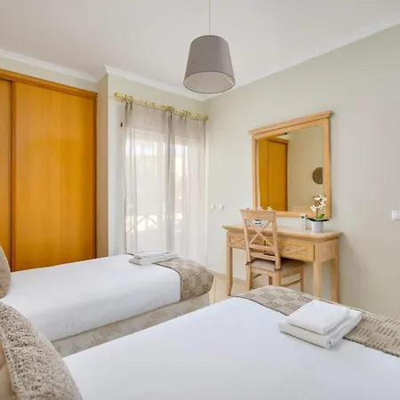 Peaceful 2bdr With Pool In Vilamoura By Lovelystay Daire *