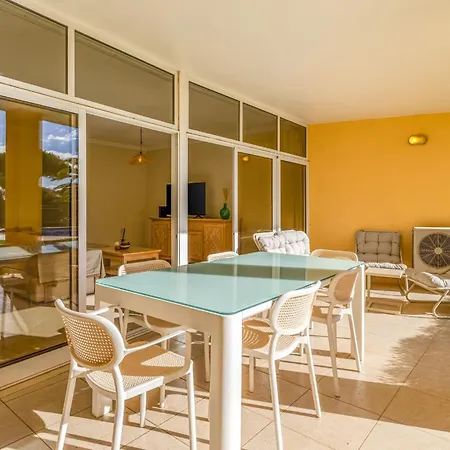 Peaceful 2bdr With Pool In Vilamoura By Lovelystay Daire